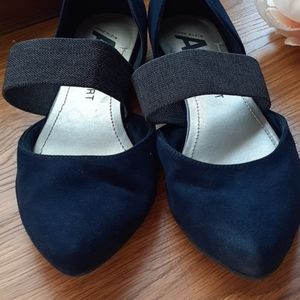 Anne Klein Sports flats